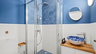 Instagram post from roundpixel.eu. This post is in position 9.